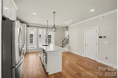 1571 Duckworth Avenue, Charlotte, NC 28208 - Photo 6