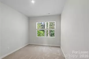 [Address not provided], Charlotte, NC 28269 - Photo 18