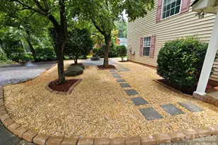 4653 Perkins Rd, Charlotte, NC 28269 - Photo 2