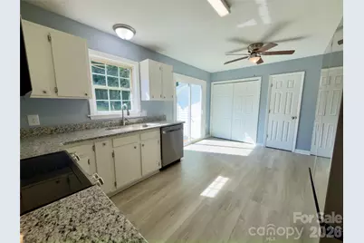2130 Haven Circle SW, Lenoir, NC 28645 - Photo 16