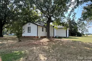 5810 Wolf Pond Rd, Monroe, NC 28112 - Photo 4