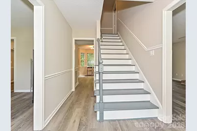 11200 Walking Horse Lane, Charlotte, NC 28215 - Photo 6