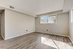 5707 Snow White Ln, Charlotte, NC 28213 - Photo 14