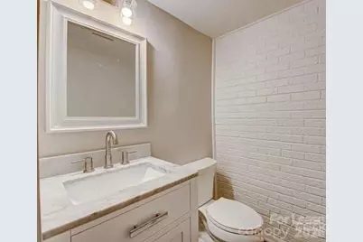 5707 Snow White Lane, Charlotte, NC 28213 - Photo 10