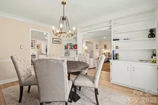7507 Red Oak Ln, Charlotte, NC 28226 - Photo 6