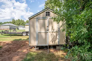 2013 Wrens Song Way, Gastonia, NC 28052 - Photo 34