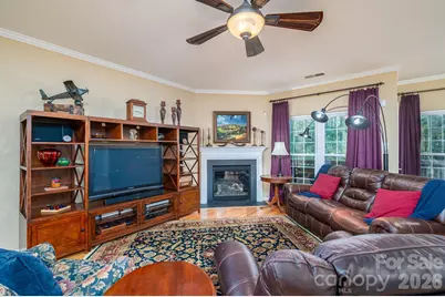 2013 Wrens Song Way, Gastonia, NC 28052 - Photo 10