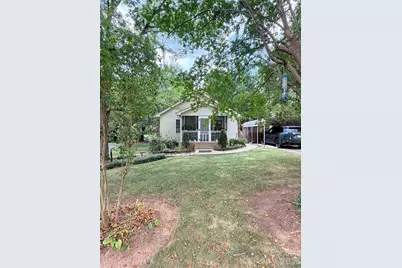 522 19th Street SW, Hickory, NC 28602 - Photo 2