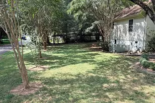 522 19th St SW, Hickory, NC 28602 - Photo 4