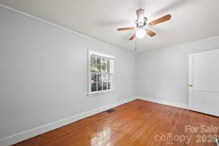1011 Holland Ave, Gastonia, NC 28052 - Photo 6
