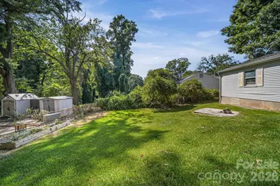 1011 Holland Avenue, Gastonia, NC 28052 - Photo 16