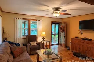 196 Austin Dr, Marion, NC 28752 - Photo 6