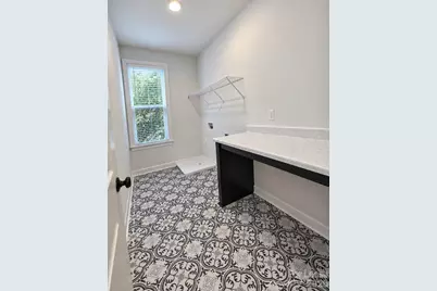 812 E 19th Street, Charlotte, NC 28205 - Photo 32