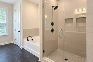 812 E 19th St, Charlotte, NC 28205 - Photo 36