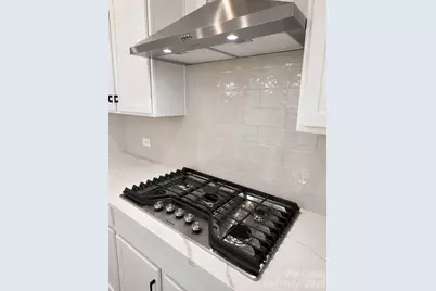 812 E 19th Street, Charlotte, NC 28205 - Photo 18