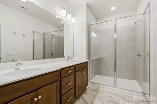 6605 Fire Lily Ln, Charlotte, NC 28216 - Photo 22