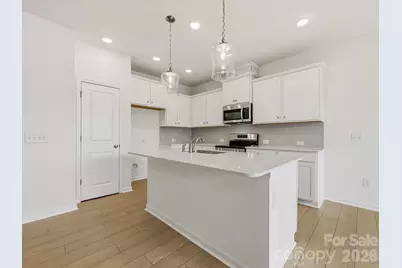 6613 Fire Lily Lane, Charlotte, NC 28216 - Photo 8