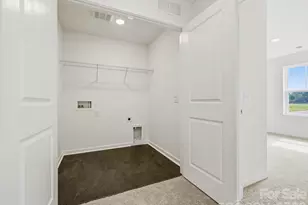 6613 Fire Lily Ln, Charlotte, NC 28216 - Photo 28