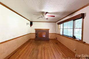 2985 Collettsville Rd, Lenoir, NC 28645 - Photo 8