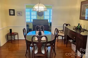 570 Queen Brogan Ct, Gastonia, NC 28054 - Photo 8