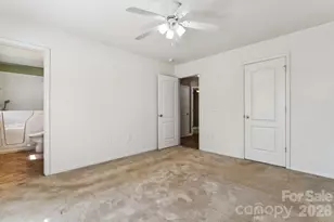 7628 Jenny Ann Drive, Charlotte, NC 28216 - Photo 14