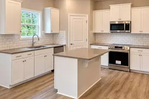 200 Fostoria Pl, Albemarle, NC 28001 - Photo 6