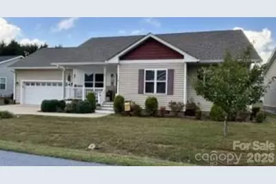 27 Day Lilly Court, Hendersonville, NC 28739 - Photo 2