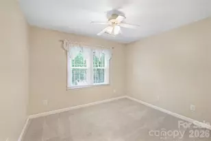 9114 Cameron Wood Dr, Charlotte, NC 28210 - Photo 22