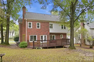 9114 Cameron Wood Dr, Charlotte, NC 28210 - Photo 36