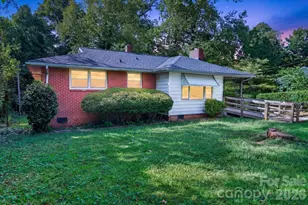 3353 Eastwood Dr, Charlotte, NC 28205 - Photo 1