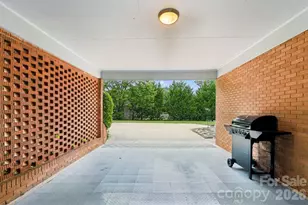 122 Chanticleer Ct, Charlotte, NC 28214 - Photo 28
