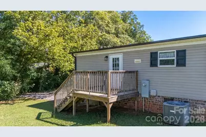 137 Calhoun Road, Stony Point, NC 28678 - Photo 4