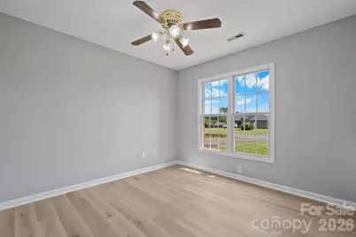 1420 Farmington Hills Drive, Conover, NC 28613 - Photo 14