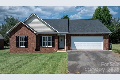 1420 Farmington Hills Drive, Conover, NC 28613 - Photo 1