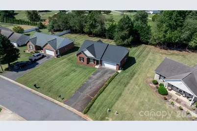 1420 Farmington Hills Drive, Conover, NC 28613 - Photo 30