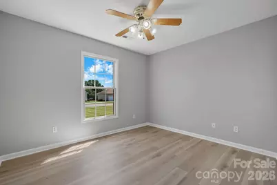 1420 Farmington Hills Drive, Conover, NC 28613 - Photo 16