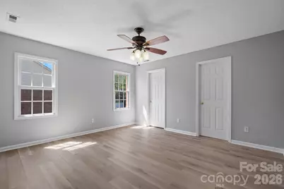 1420 Farmington Hills Drive, Conover, NC 28613 - Photo 10