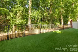 10304 Berkeley Pond Dr, Charlotte, NC 28277 - Photo 44