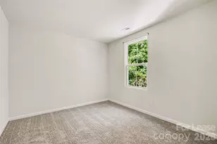 1602 Joseph Hewes Ct, Charlotte, NC 28212 - Photo 10