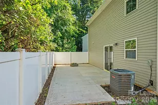 1602 Joseph Hewes Ct, Charlotte, NC 28212 - Photo 14