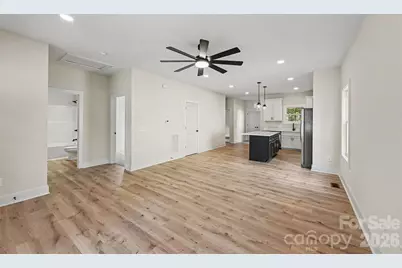 910 W 8th Street, Kannapolis, NC 28081 - Photo 6
