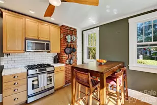 109 1st St, Black Mountain, NC 28711 - Photo 10