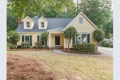 2612 Heathershire Lane, Matthews, NC 28105 - Photo 2