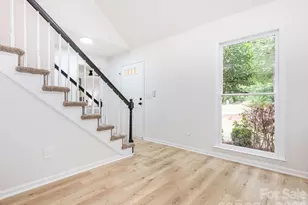 2612 Heathershire Ln, Matthews, NC 28105 - Photo 18