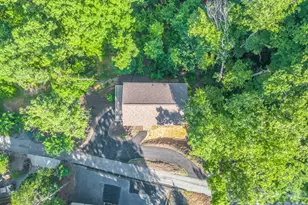 136 Pierpoint Dr, Lake Lure, NC 28746 - Photo 10