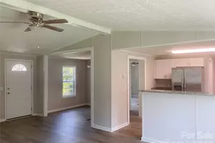 204 Conifer Dr, Statesville, NC 28625 - Photo 10