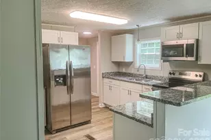 204 Conifer Dr, Statesville, NC 28625 - Photo 14