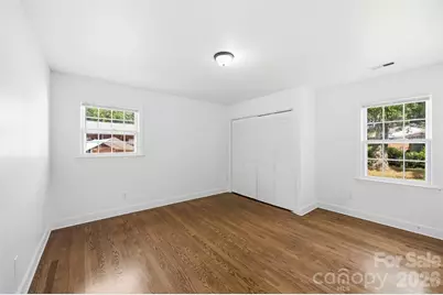 4700 Woodway Place, Charlotte, NC 28208 - Photo 14