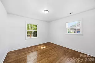 4700 Woodway Pl, Charlotte, NC 28208 - Photo 22