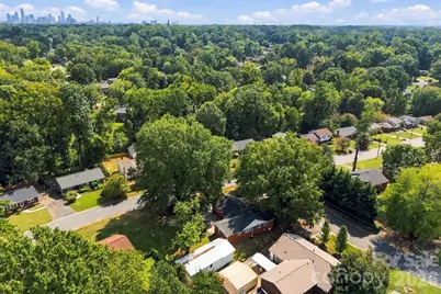 4700 Woodway Place, Charlotte, NC 28208 - Photo 34